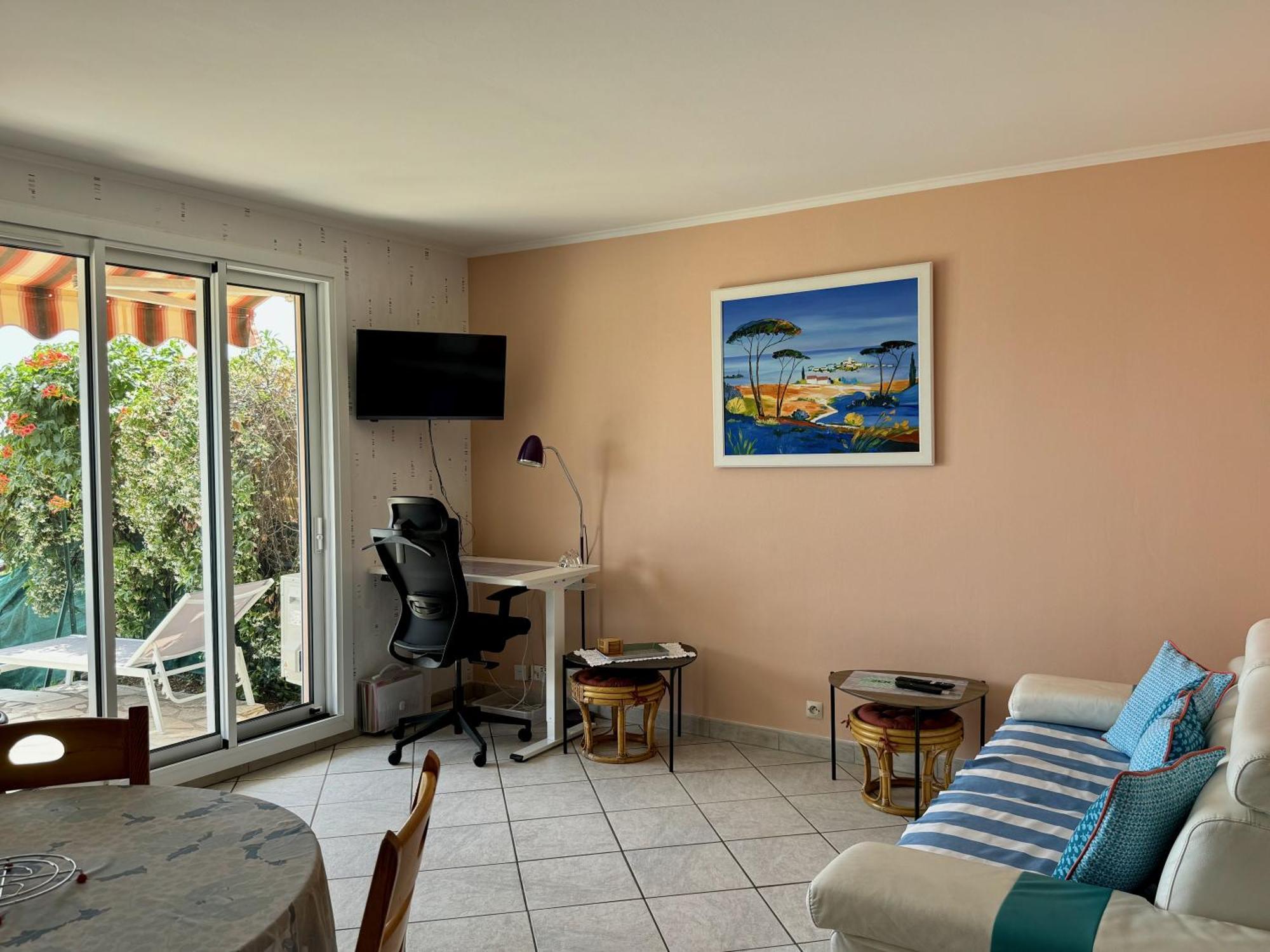 Bellevue Apartment Nisa Exterior foto